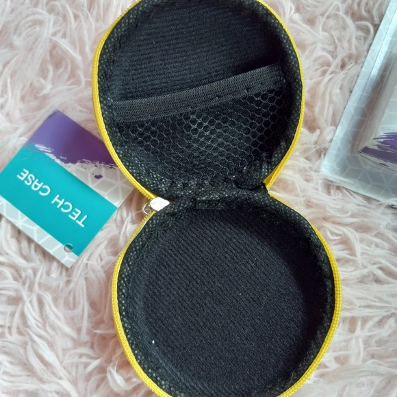 ❣️HOST PICK! Pineapple 🍍 kawaii ultimate phone accessory kit! 5 piece kit cute - Picture 5 of 9